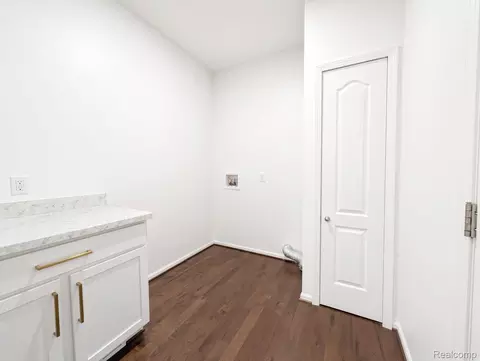 Other - 874 Henning St, Dundee, MI 48131 photo 4 of 8