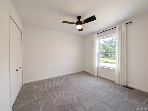 Bedroom - 874 Henning St, Dundee, MI 48131 photo 3 of 5