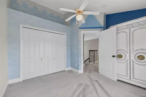 Bedroom - 15710 Meadows Dr, Riverview, MI 48193 photo 4 of 7