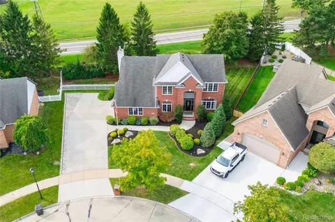 View/Area - 15710 Meadows Dr, Riverview, MI 48193 photo 1 of 5