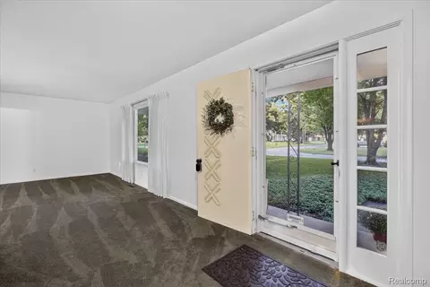 Entry Way - 2249 Belle Meade Dr, Davison, MI 48423 photo 1 of 3