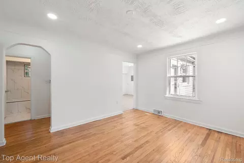 Other - 7285 Prospect Ave, Warren, MI 48091 photo 2 of 10