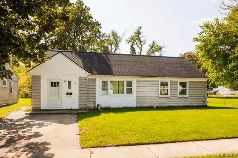 591 Olds St, Ypsilanti, MI 48198