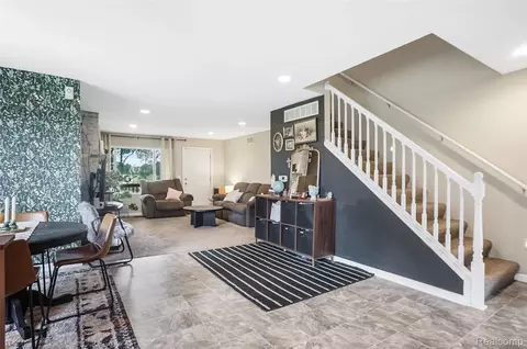 Entry Way - 8330 Baldwin Rd, Gaines, MI 48436 photo 1 of 1