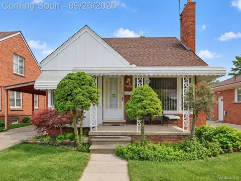 6531 Grandmont Ave, Detroit, MI 48228