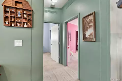 Entry Way - 28034 Charlemagne, Romulus, MI 48174 photo 1 of 1