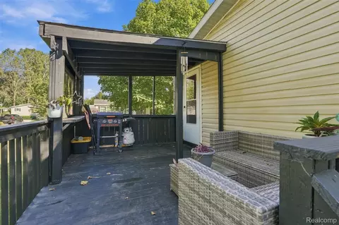 Exterior - 28034 Charlemagne, Romulus, MI 48174 photo 1 of 3