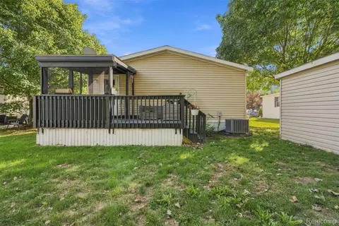 Exterior - 28034 Charlemagne, Romulus, MI 48174 photo 3 of 3