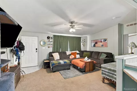 Other - 28034 Charlemagne, Romulus, MI 48174 photo 5 of 11