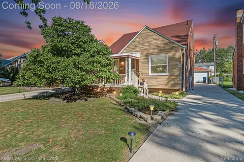 1966 Michigan Blvd, Lincoln Park, MI 48146