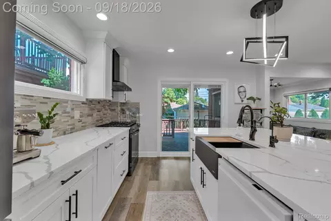 Kitchen - 23118 Beech St, Dearborn, MI 48124 photo 2 of 5