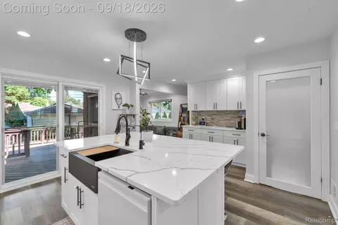 Kitchen - 23118 Beech St, Dearborn, MI 48124 photo 4 of 5