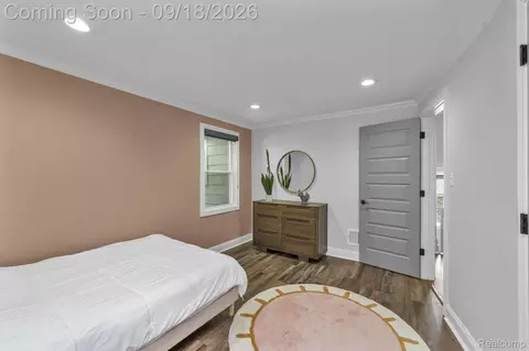 Bedroom - 23118 Beech St, Dearborn, MI 48124 photo 2 of 5