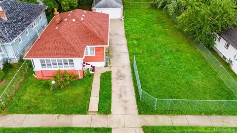 View/Area - 425 E Jamieson St, Flint, MI 48505 photo 2 of 3