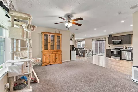 Entry Way - 10359 Baker Dr, Arbela, MI 48420 photo 2 of 5