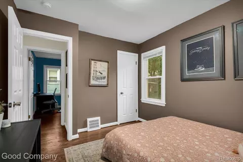 Bedroom - 695 E Webster St, Ferndale, MI 48220 photo 2 of 4