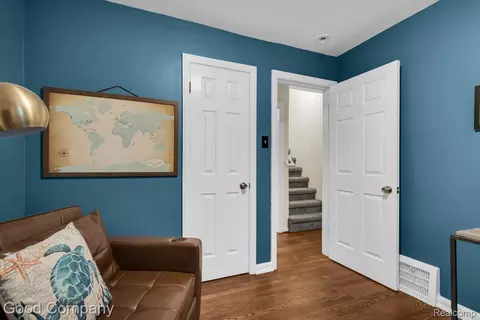 Entry Way - 695 E Webster St, Ferndale, MI 48220 photo 1 of 1