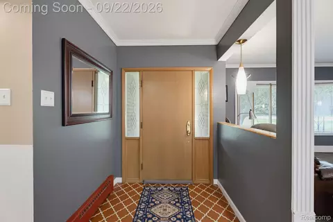Entry Way - 56600 North Ave, Macomb, MI 48042 photo 1 of 1