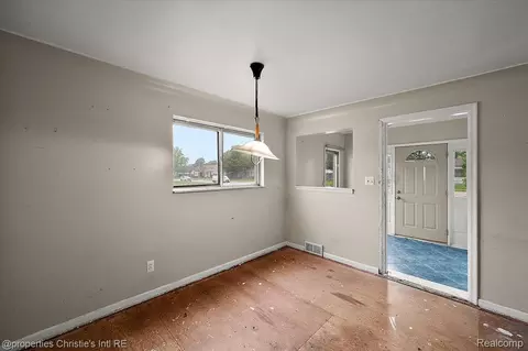 Other - 23786 Cushing Ave, Eastpointe, MI 48021 photo 2 of 9