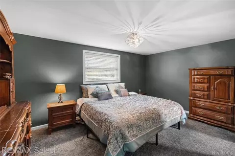 Bedroom - 8341 E Court St, Davison, MI 48423 photo 1 of 4