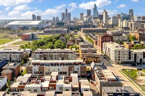 2822 John R St, Detroit, MI 48201