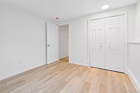 Bedroom - 8240 Hampton Rd, Grosse Ile, MI 48138 photo 10 of 10