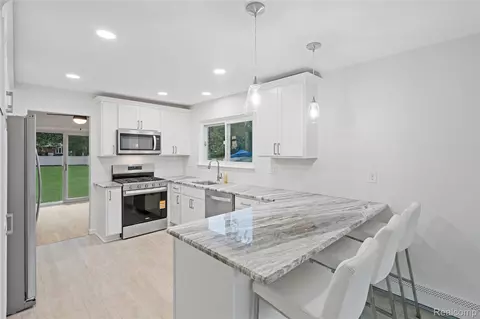 Kitchen - 8240 Hampton Rd, Grosse Ile, MI 48138 photo 1 of 3