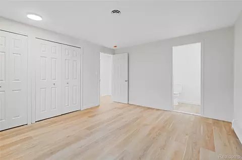 Bedroom - 8240 Hampton Rd, Grosse Ile, MI 48138 photo 9 of 10