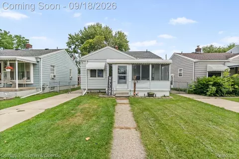 2178 Progress Ave, Lincoln Park, MI 48146