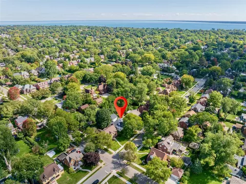 View/Area - 1258 Bedford Rd, Grosse Pointe Park, MI 48230 photo 3 of 3