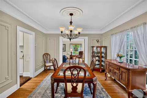 Dining - 1258 Bedford Rd, Grosse Pointe Park, MI 48230 photo 2 of 2