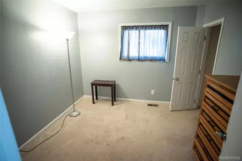 Bedroom - 131 E Washington St, Dimondale, MI 48821 photo 1 of 3