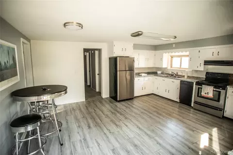 Kitchen - 131 E Washington St, Dimondale, MI 48821 photo 1 of 3
