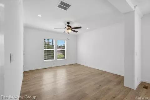 Living - 4426 Maple Leaf Trl, Flint, MI 48506 photo 1 of 1
