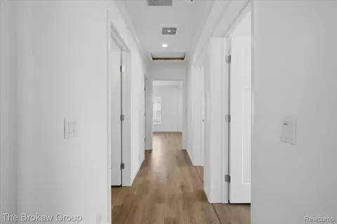 Entry Way - 4426 Maple Leaf Trl, Flint, MI 48506 photo 2 of 2