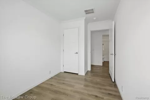Bedroom - 4426 Maple Leaf Trl, Flint, MI 48506 photo 3 of 3