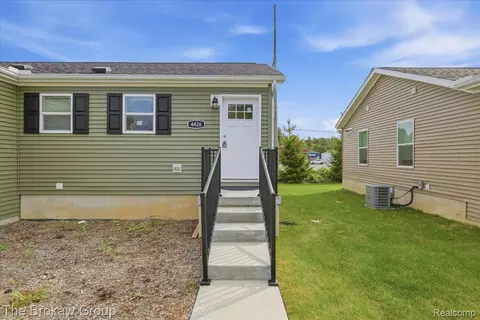 Other - 4426 Maple Leaf Trl, Flint, MI 48506 photo 7 of 25