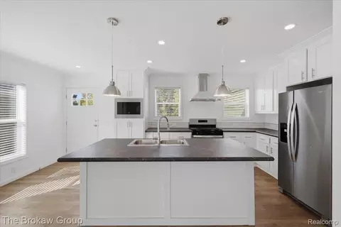 Kitchen - 4426 Maple Leaf Trl, Flint, MI 48506 photo 1 of 2