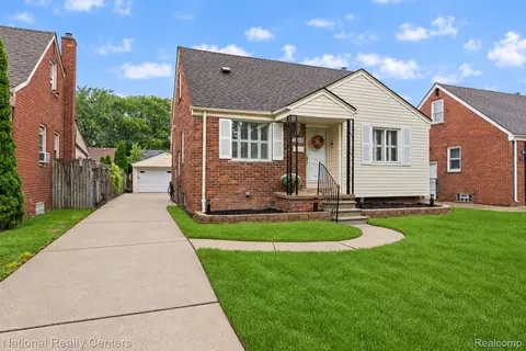 1844 Mclain Ave, Lincoln Park, MI 48146