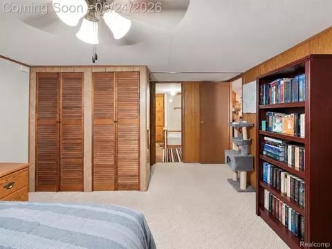 Bedroom - 495 Macduff Dr, Mount Morris, MI 48458 photo 2 of 4