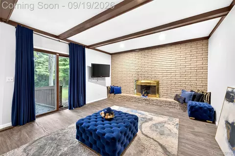 Living - 4064 Sheraton Dr, Flint, MI 48532 photo 1 of 2