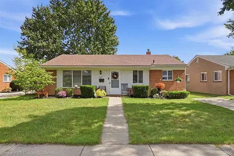 8300 N Henry Ruff Rd, Westland, MI 48185