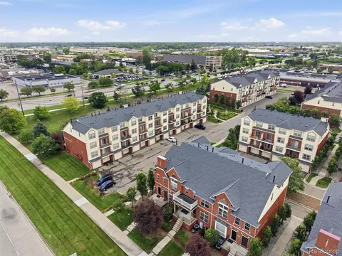 View/Area - 1528 Devon Ln, Troy, MI 48084 photo 4 of 6