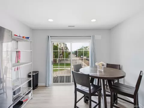Dining - 1528 Devon Ln, Troy, MI 48084 photo 3 of 3