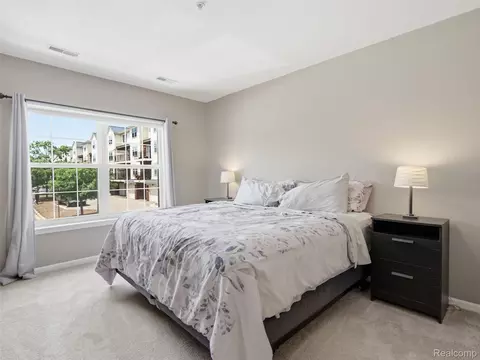 Bedroom - 1528 Devon Ln, Troy, MI 48084 photo 1 of 2