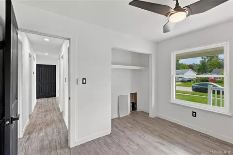 Entry Way - 30142 Jamestown St, Romulus, MI 48174 photo 2 of 2