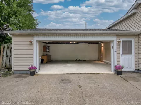 Other - 3023 Baker Hts, Grand Blanc, MI 48507 photo 2 of 7