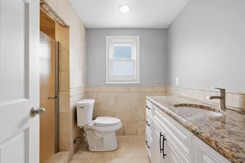 Bath - 18116 Outer Dr, Dearborn, MI 48128 photo 3 of 8