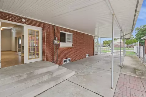 Exterior - 18116 Outer Dr, Dearborn, MI 48128 photo 1 of 1