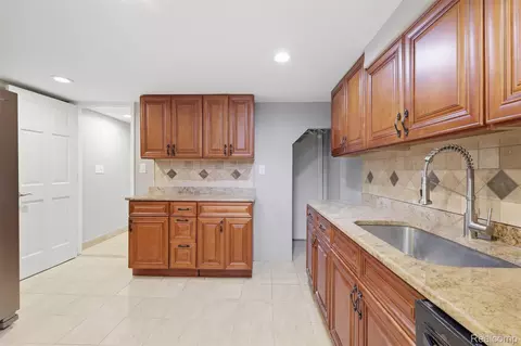 Kitchen - 18116 Outer Dr, Dearborn, MI 48128 photo 9 of 9